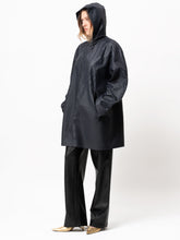 Load image into Gallery viewer, BUBBLE COAT, Black
