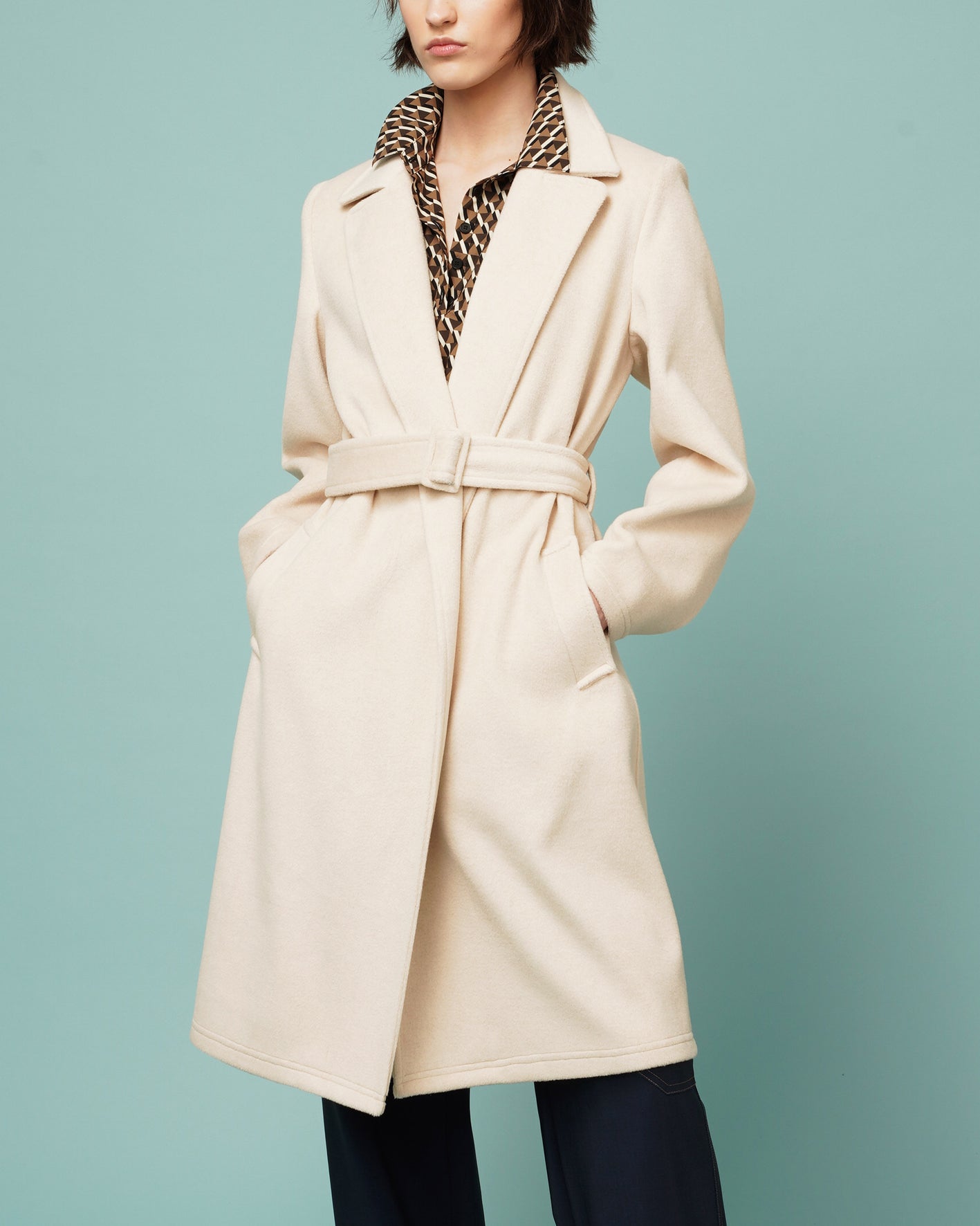 TRENCH, White