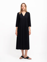 Load image into Gallery viewer, PLEAT DRESS, Black
